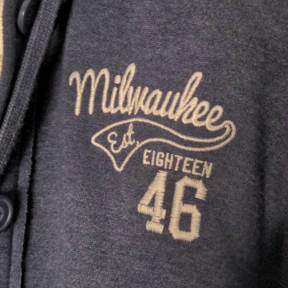 Soft Button-up Milwaukee Hoodie